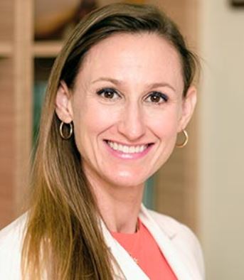 Dr. Christina   Arnett
