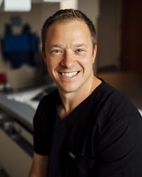 Dr. Ryan P Cloos