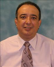 Dr. Roberto Carpio