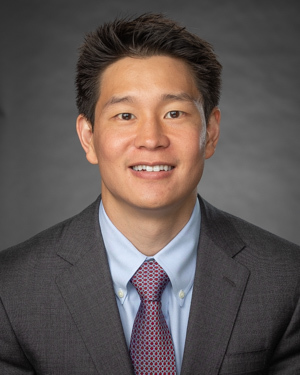 Dr. Richard    Lee