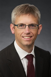 Dr. Eric    J. Lehr